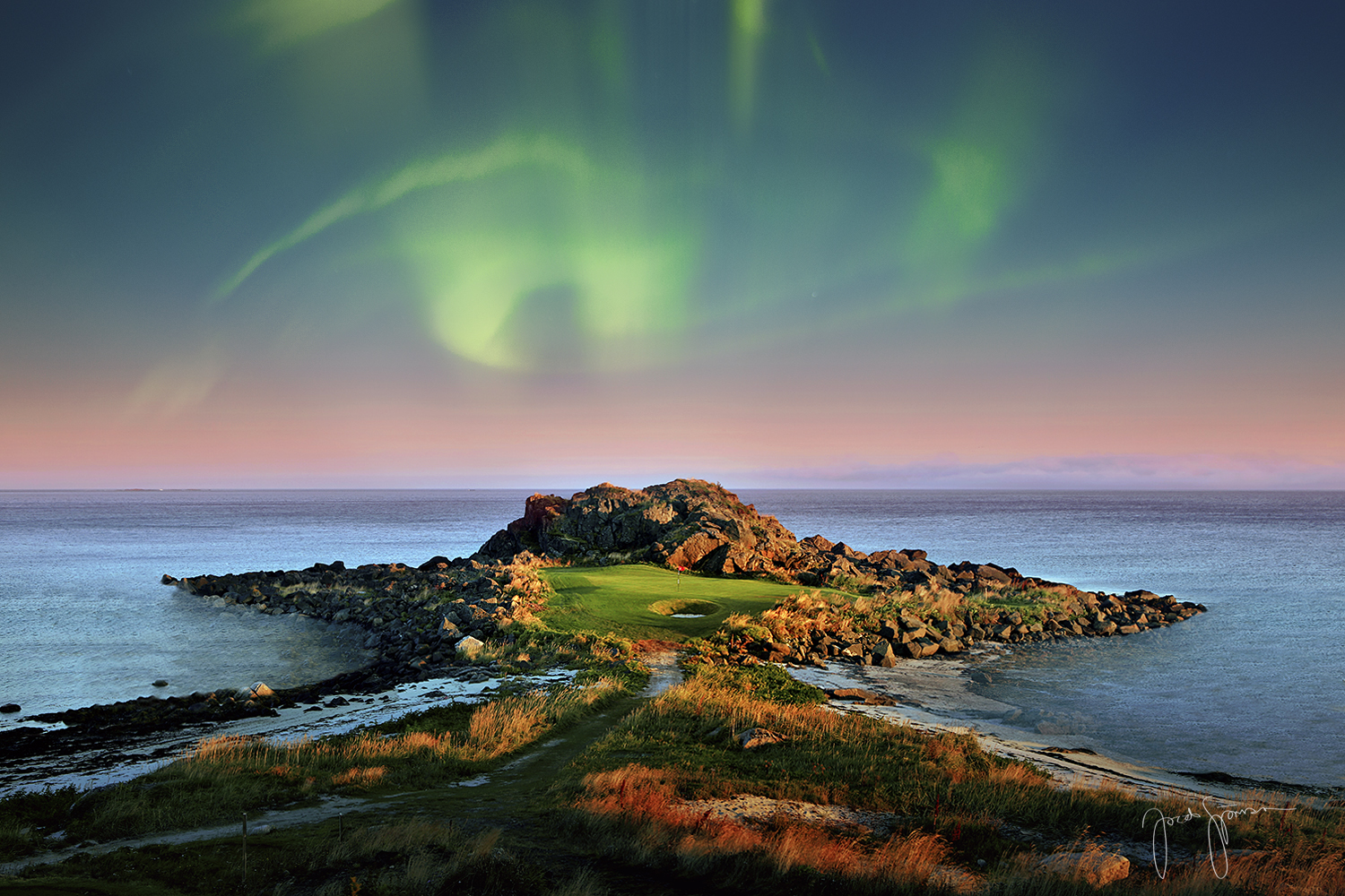 The world's coolest golf course Visit Lofoten